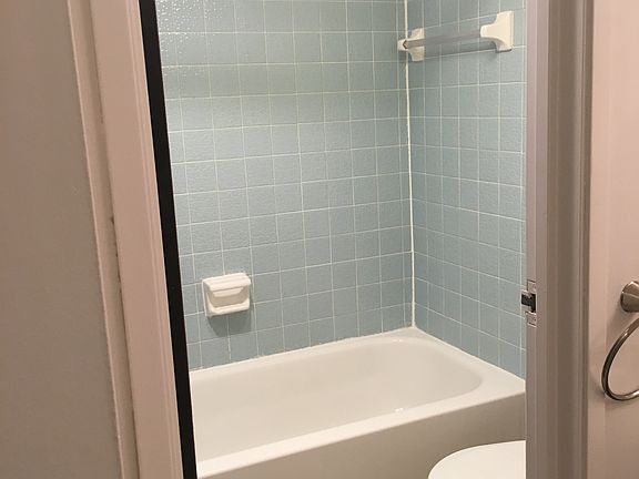 5th image of 13300 Village Park Dr APT 3076
