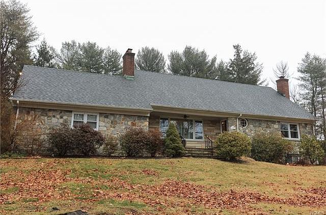 1st image of 1542 Westview Dr