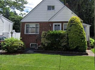 14-16 Jefferson Ave, Hasbrouck Heights, NJ 07604