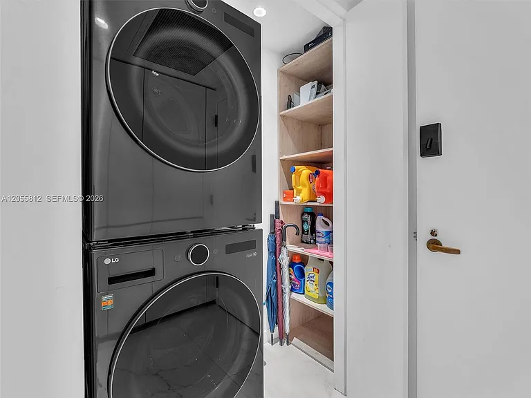 19707 Turnberry Way #6E — Photo 16