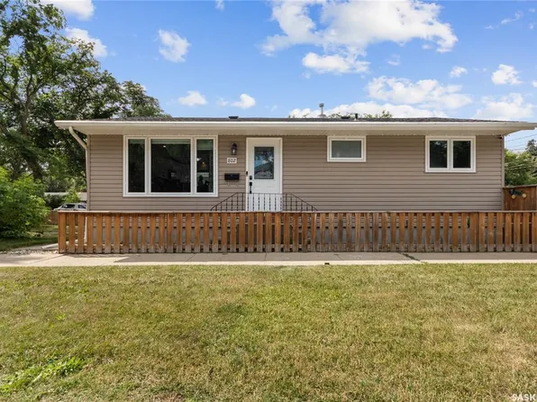 UNIT W-802 31st STREET W, Saskatoon, SK S7L 0R8