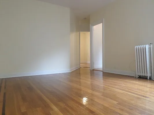 Rented by Keller Williams NYC | media 22