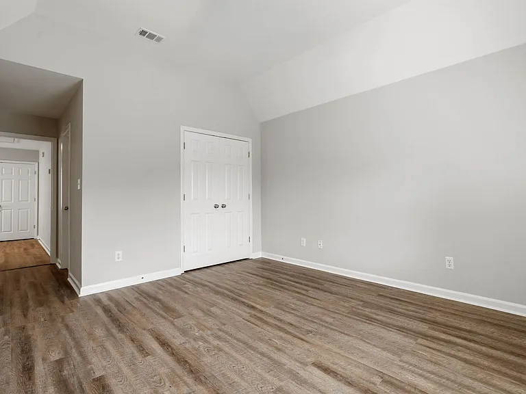 2031 Stone Brook Dr — Photo 29