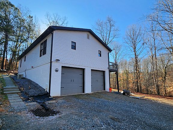 2nd image of 306 Grizzle Rd