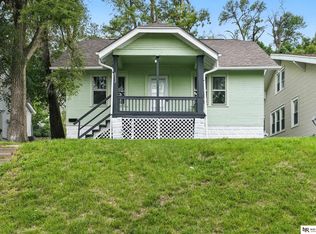 6332 N 32nd St, Omaha, NE 68111