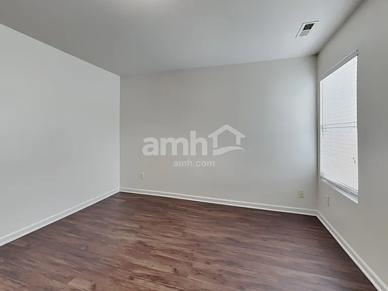 5149 Liberty Hall Cir — Photo 16