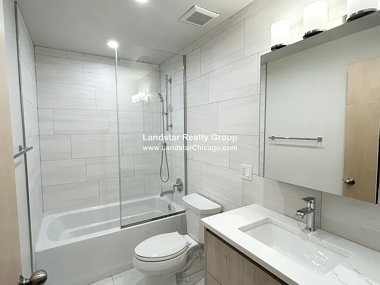 4611 S Ellis Ave #206 — Photo 7
