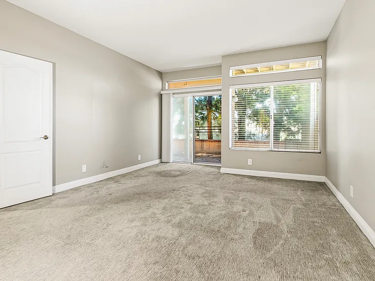 24881 Seagate Dr — Photo 27