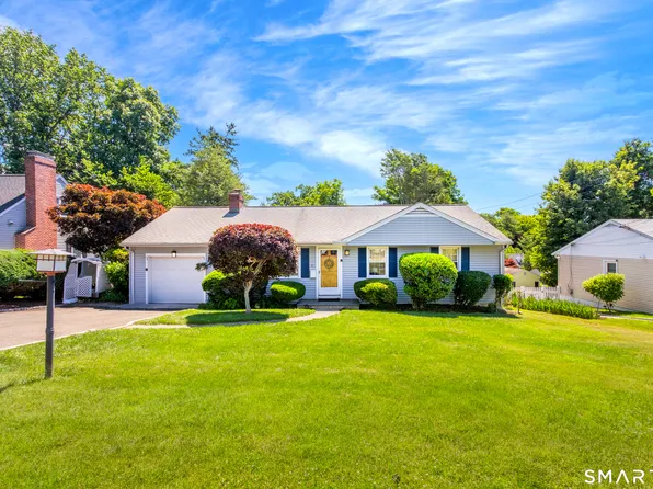 31 Edward Place, Stamford, CT 06905