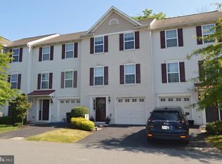 19 Chaser Ct, Reading, PA 19607