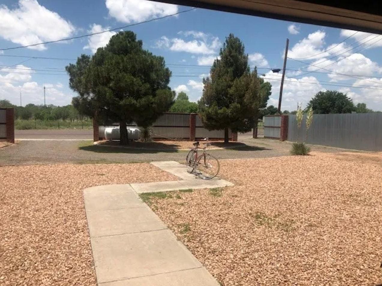 723 S Highland Ave, Marfa, TX 79843 Zillow