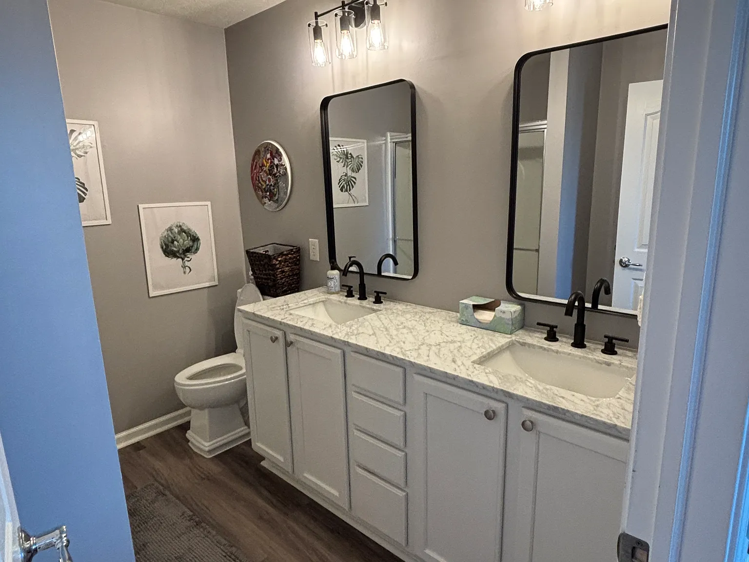 2 bed, 2109 sqft, $2,400 — Photo 3