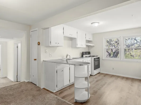 3821 Foss Rd #1, Minneapolis, MN 55421