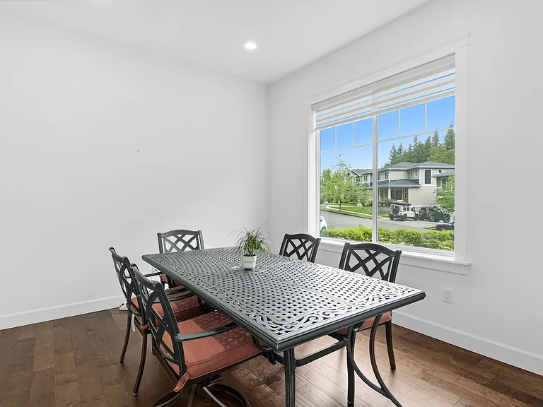 15315 NE Woodland Pl — Photo 18
