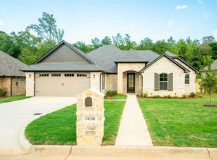 2420 Clayton St, Longview, TX 75605