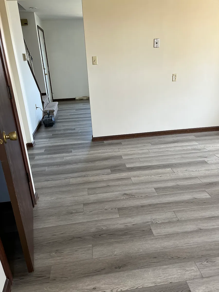 Building Photo - 3006 Charter Oak Rd #1