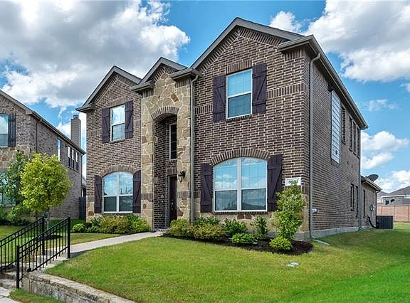 2nd image of 5901 Burgundy Rose Dr