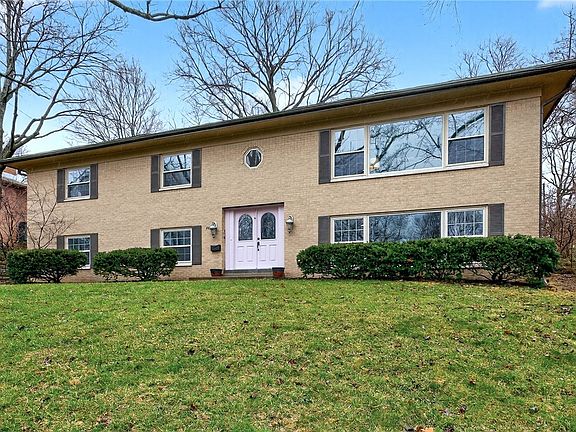 2nd image of 4440 Lotz Rd