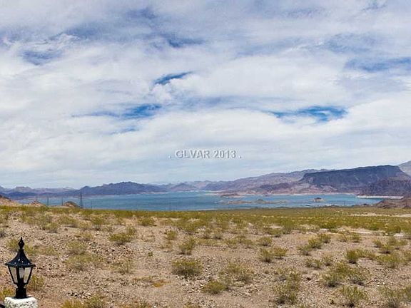 3rd image of 705 Black Canyon Cv