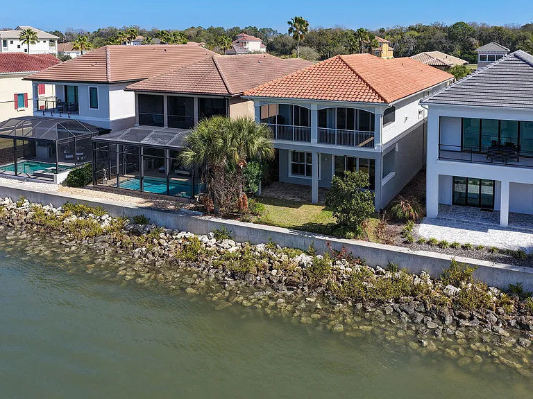 262 Yacht Harbor Dr — Photo 83