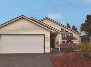 2421 SE Spyglass Dr, Vancouver, WA 98683