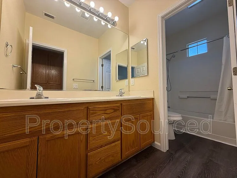 1830 Persimmon Way — Photo 39