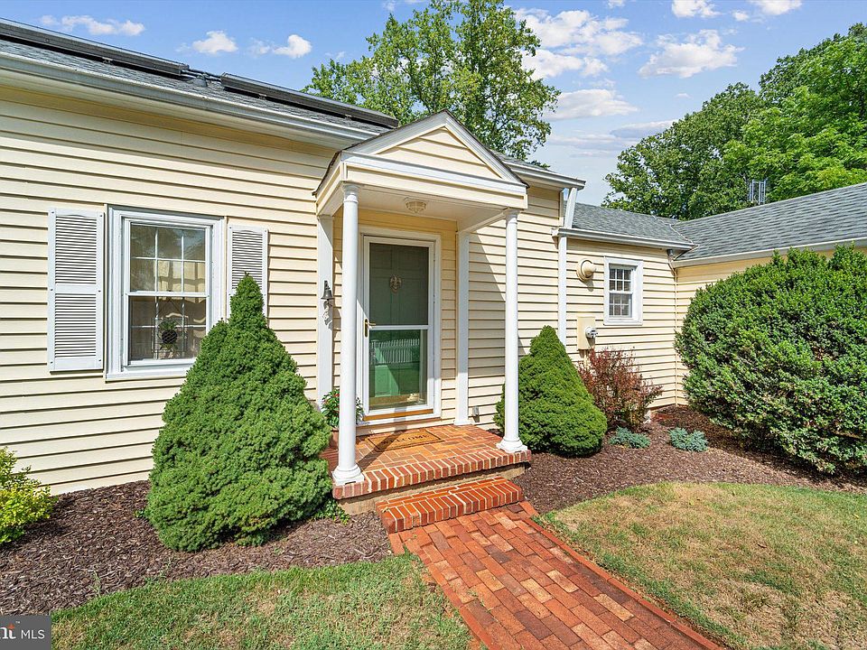 8569 Meetze Rd, Warrenton, VA 20187 | Zillow