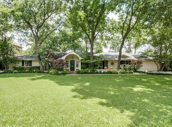 2nd image of 6306 Mimosa Ln