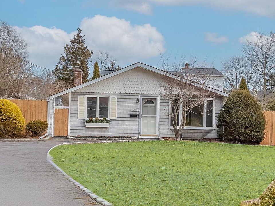 1st image of 293 1st Avenue