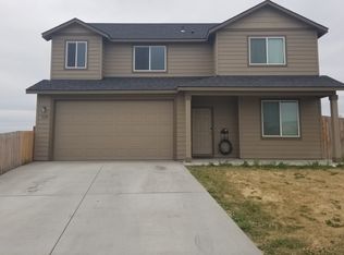 3624 W Wapato Dr, Moses Lake, WA 98837
