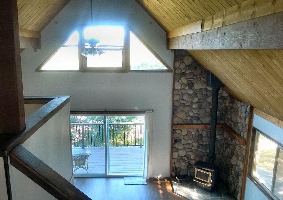 1st image of 21251 American River Dr