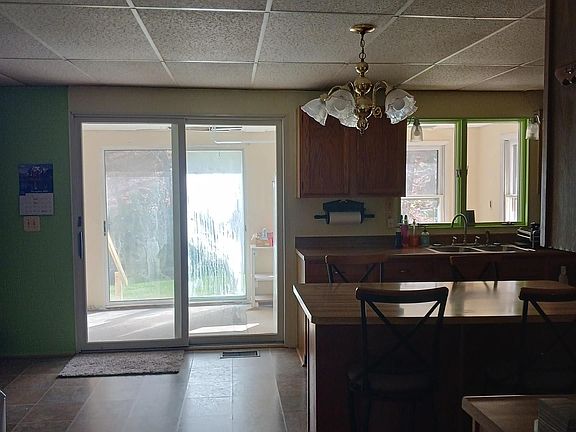 3rd image of 8106 Alton Rd