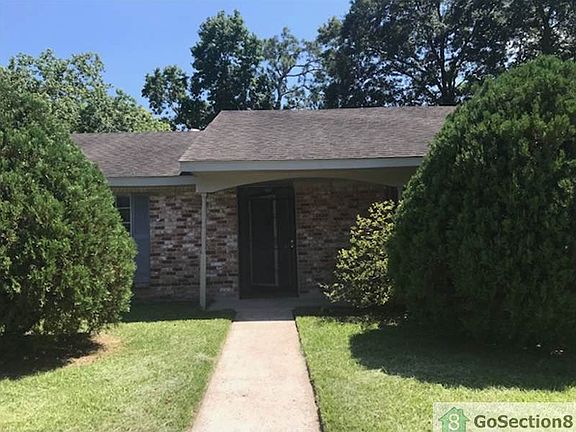 3rd image of 6526 Grey Oaks Dr