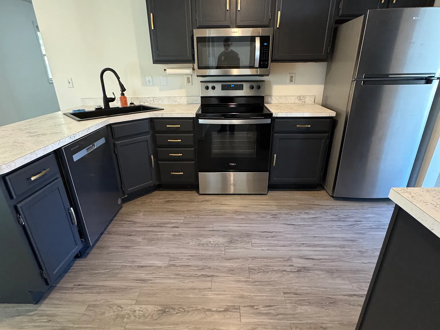 3 bed, 1364 sqft, $1,850 — Photo 4