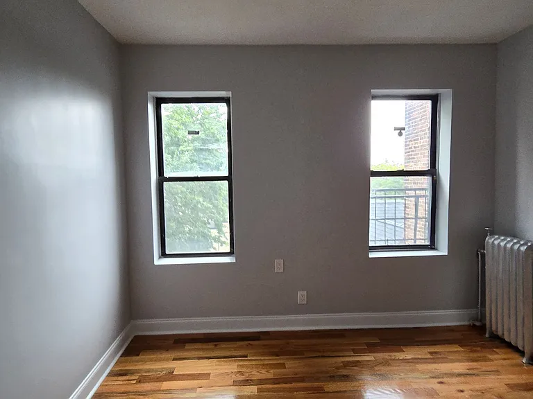 343 Fairmount Ave — Photo 5