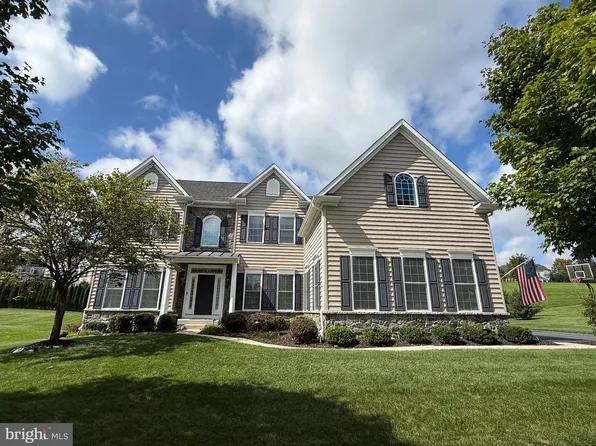 4165 Thompsondale Rd, Coopersburg, PA 18036