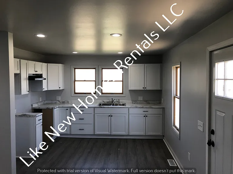 3052 S Hollister Rd — Photo 2