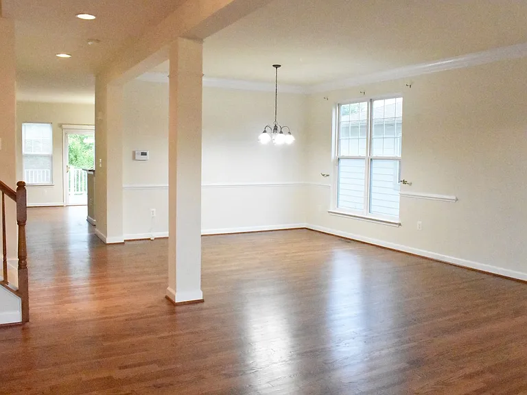 1310 Walker Dr — Photo 8