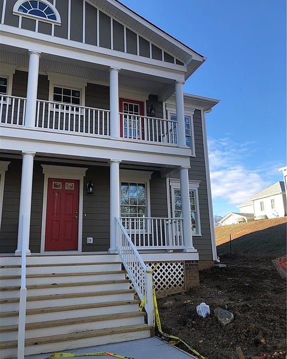 2nd image of 1624 Matthews St