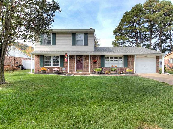 2nd image of 227 Helen Ln