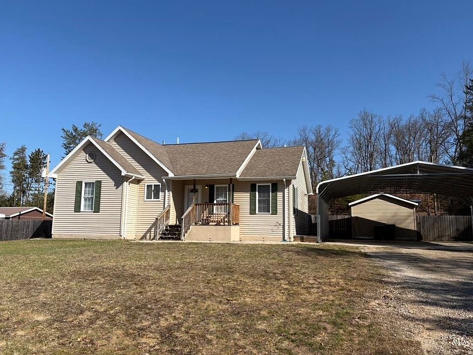 1st image of 104 Harley Beagle Rd