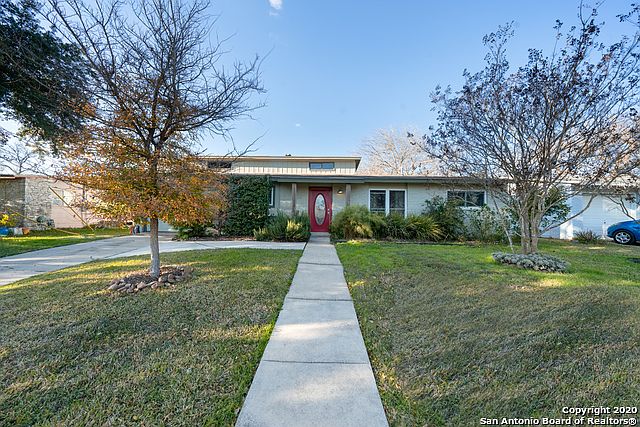 1st image of 241 Ivy Ln