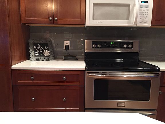 4th image of 4520 Bridlewood Dr