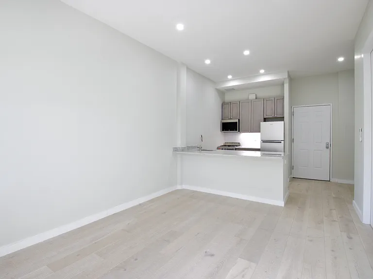 829 Greenwood Ave #1C — Photo 5