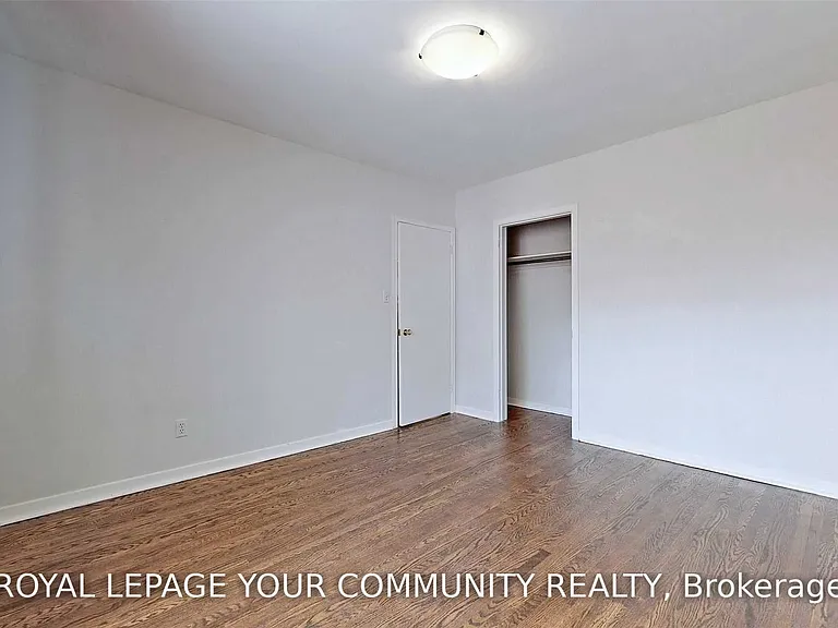 79 Patricia Ave #MAIN LEVEL — Photo 27