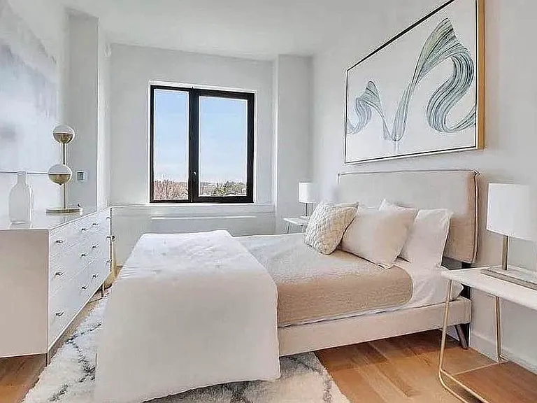 1802 Ocean Ave #5D — Photo 11