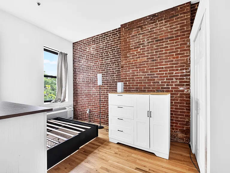 308 Madison St #4D — Photo 15