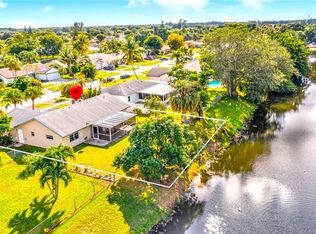 19459 Carolina Cir, Boca Raton, FL 33434