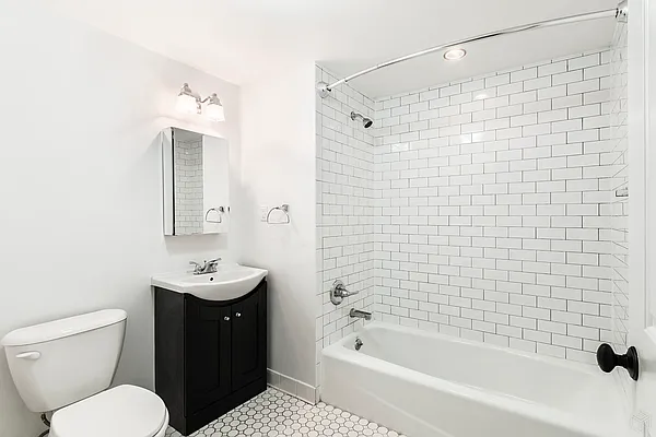 Rented by Brown Harris Stevens | media 19