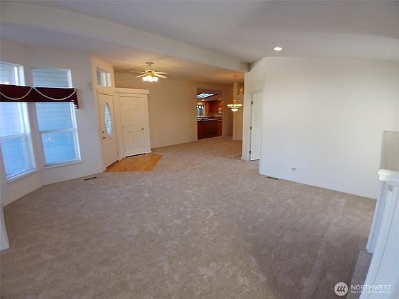 4th image of 5702 90th Street Ct E #173